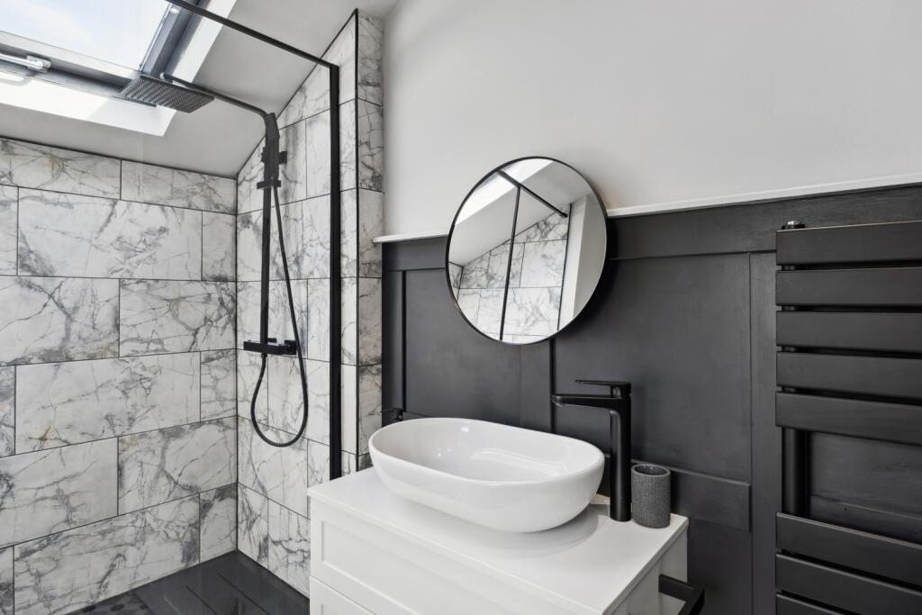 bathroom 1-1