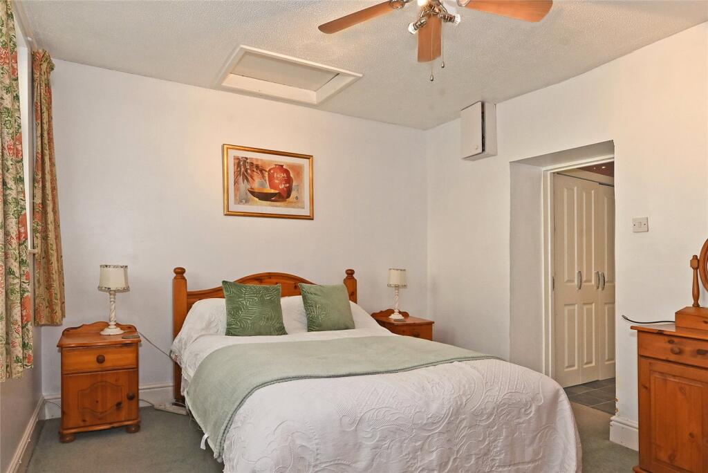 Annexe-Bedroom