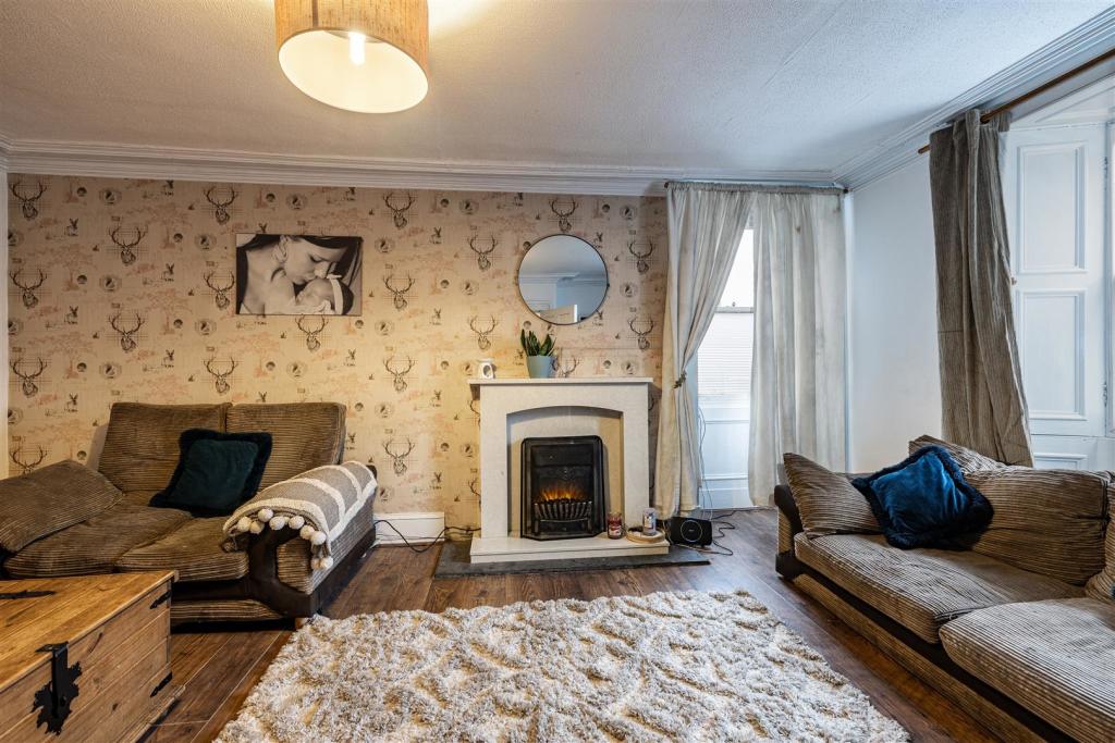31 East High Street Greenlaw 06.JPG