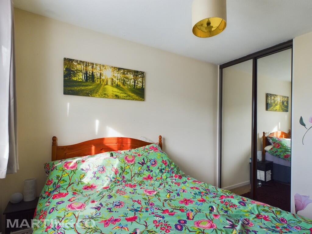 CAM01953G0-PR0089...