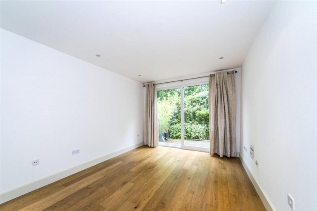 Picture No. 03