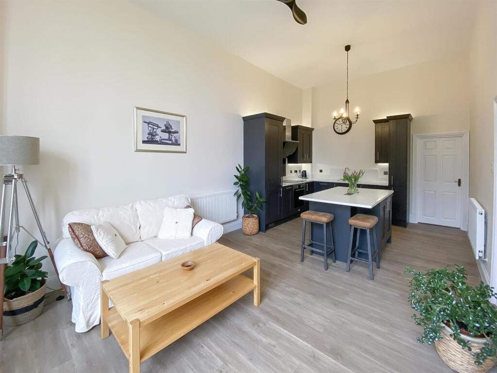 Living Room &amp; Kitchen Area: