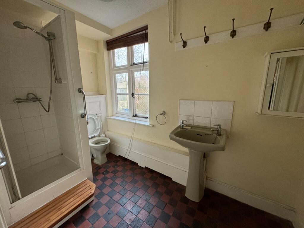 Downstairs Bathroom