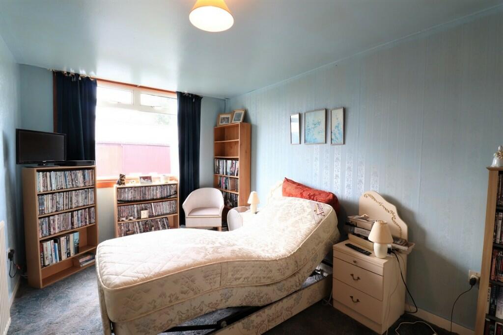 Bed 1