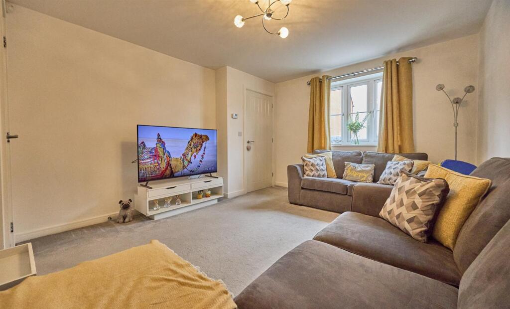 Front Lounge