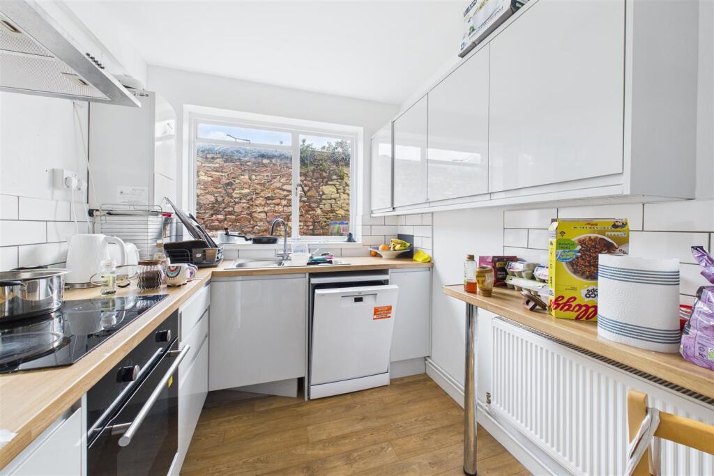 4 Osborne Villas, Kingsdown, Bristol BS2 8BP | Fre