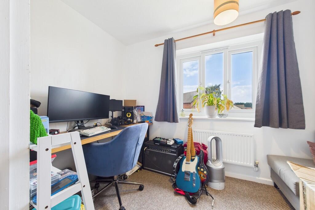 CAM01085G0-PR0612...