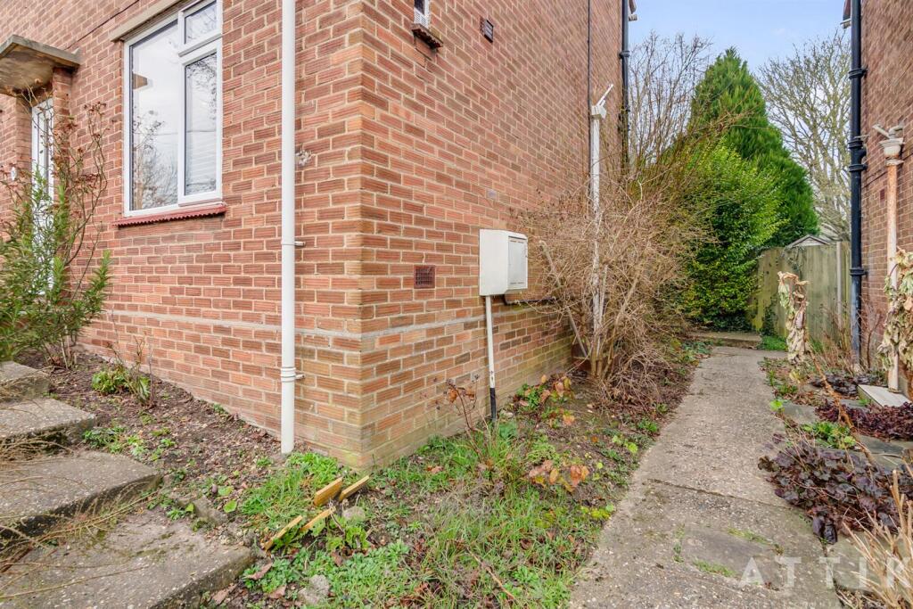 10 Coleburn Road Norwich NR1 2PA (9).jpg