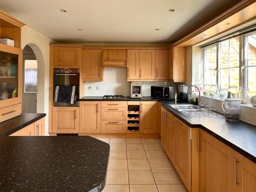 Kitchen/Living/Dining