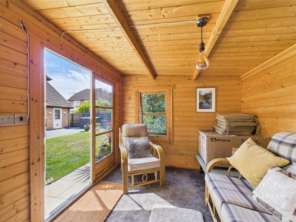 OUTSIDE - SUMMER HOUSE