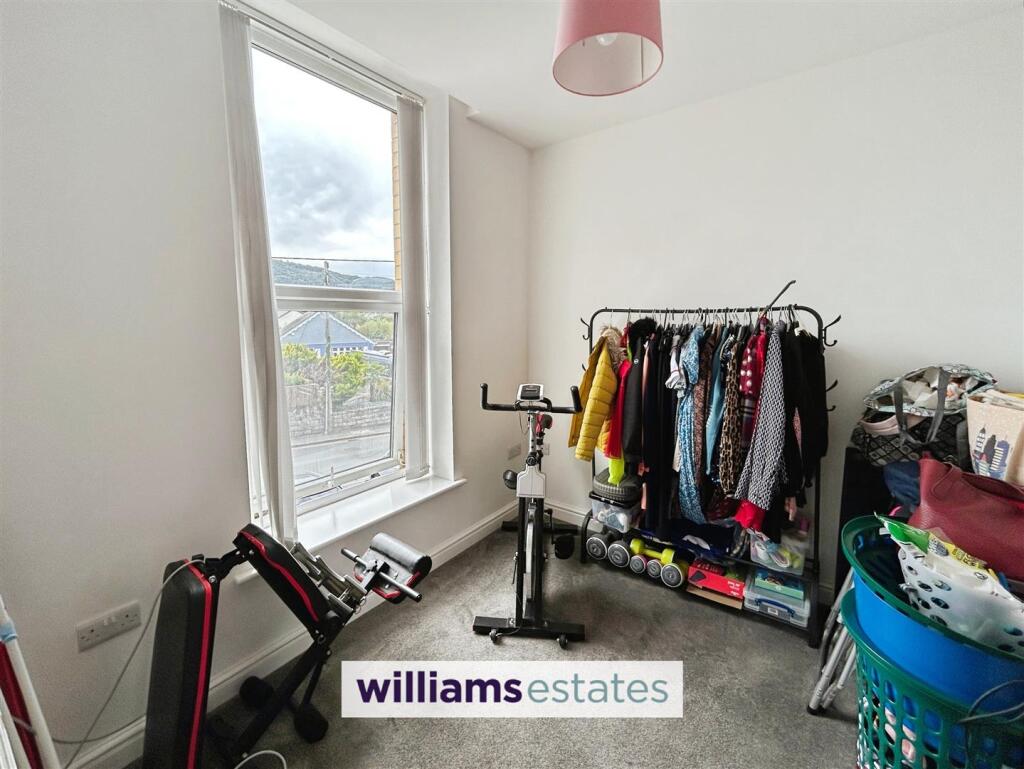 Second bedroom