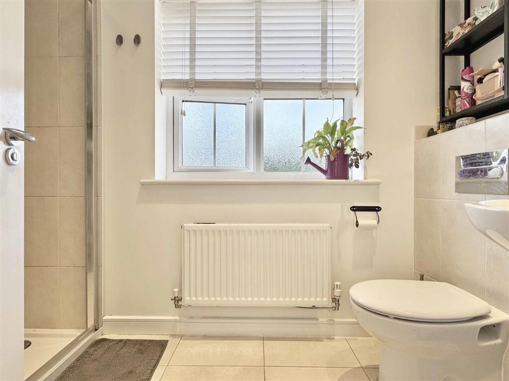 En-Suite c.jpg