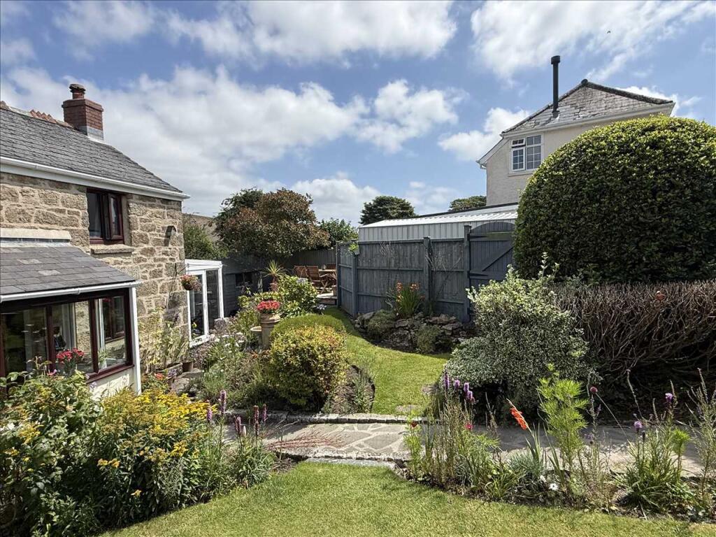 GARDENS
