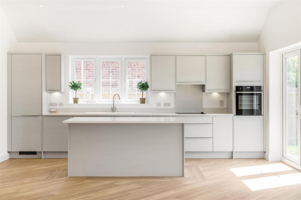 10 Sherridans Way (Sutterton)-22.jpg