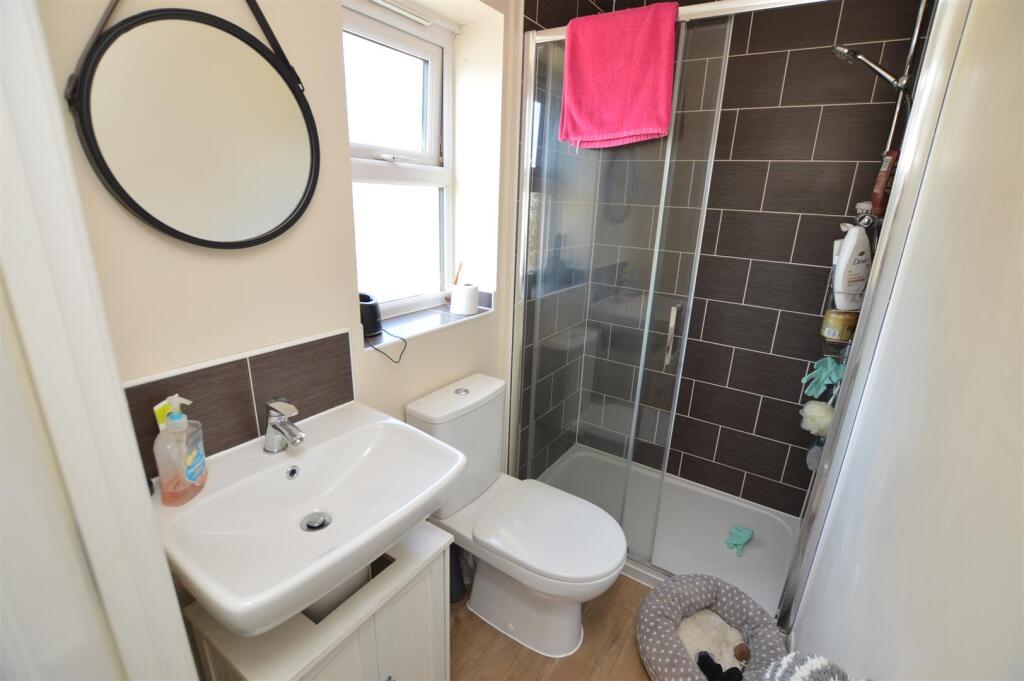 En-suite shower room