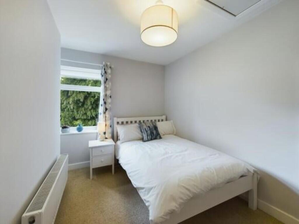 Double Bedroom Tw...