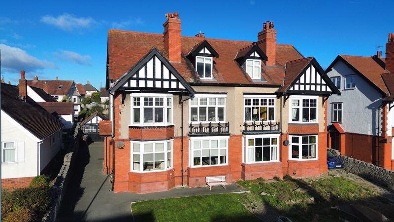 Rhos Road, Rhos on Sea