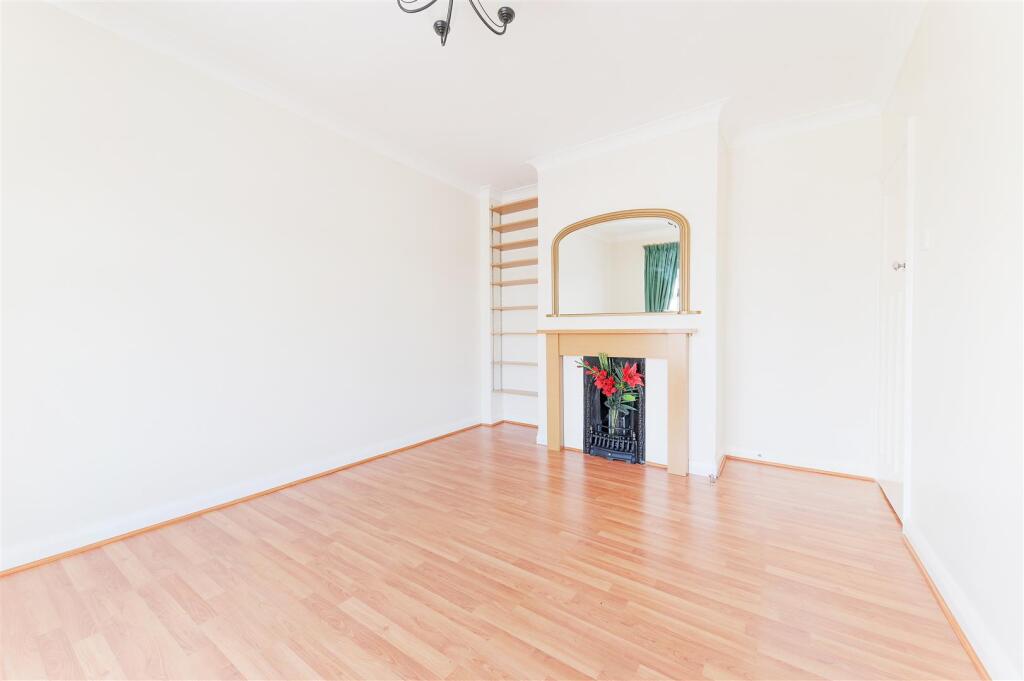 London Road, Cheam 2.jpg