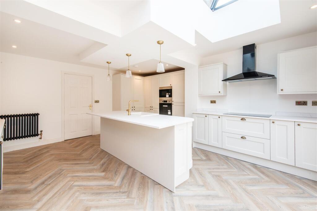 Kitchen/Diner/Family Room