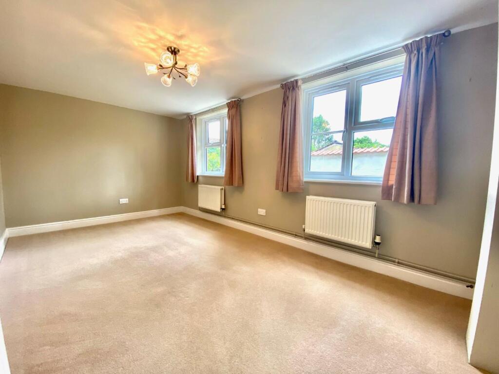 Dining room.jpg