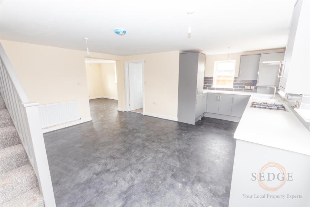 87 spalding common-14.jpg
