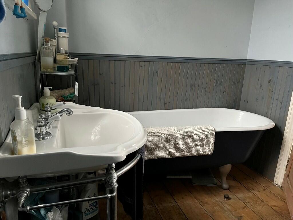 1st floor bathroom