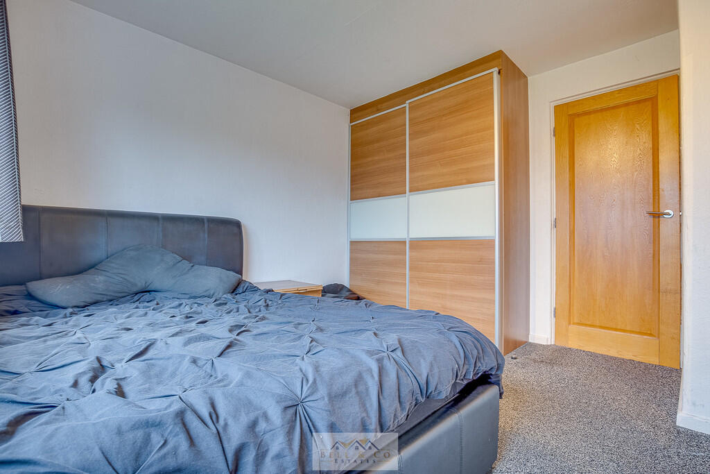 Bedroom 2.3