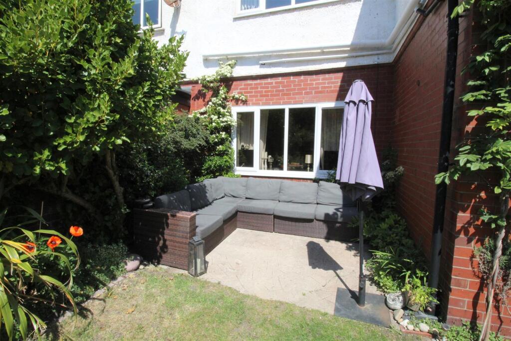 Park Road 74, Rear 2.JPG