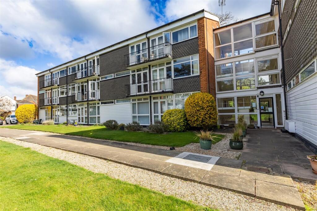 33 Pine View (29).jpg