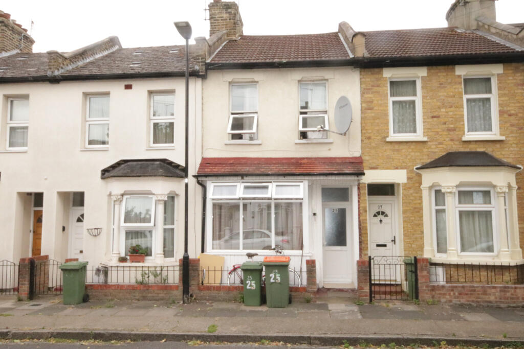 2 bedroom terraced house