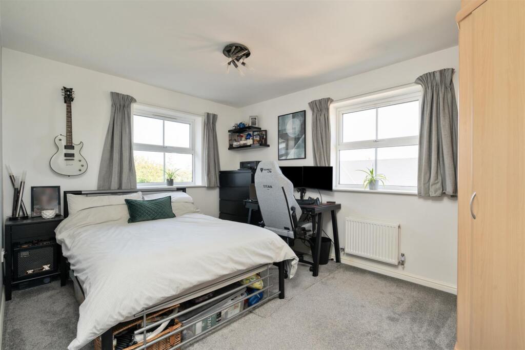 Apt 33 Westley Heights_1.jpg