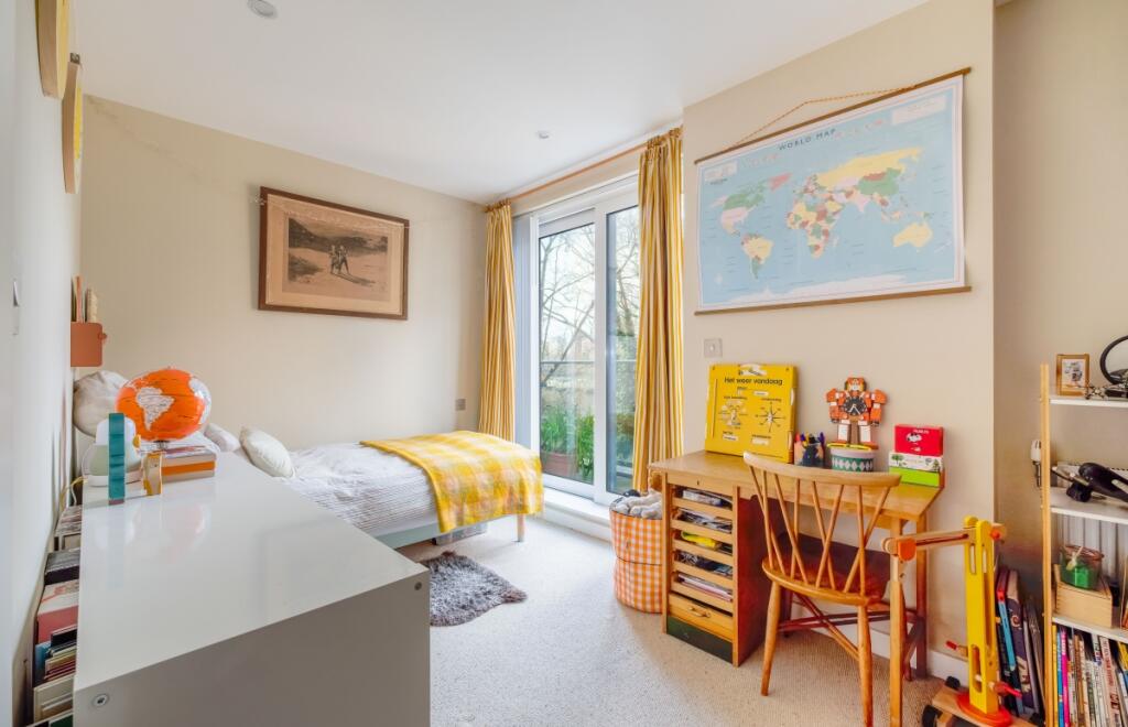 6-8_Wharf_St_014_...