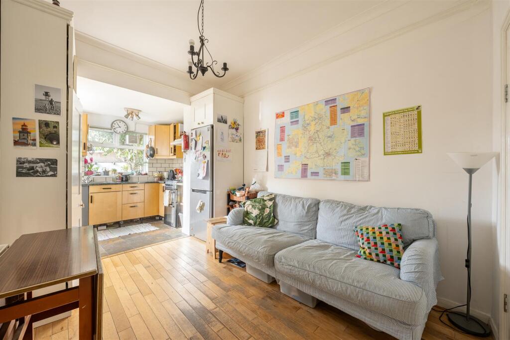 Higham Hill Road, E17