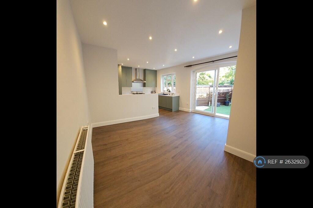 Kitchen / Diner / Second Reception