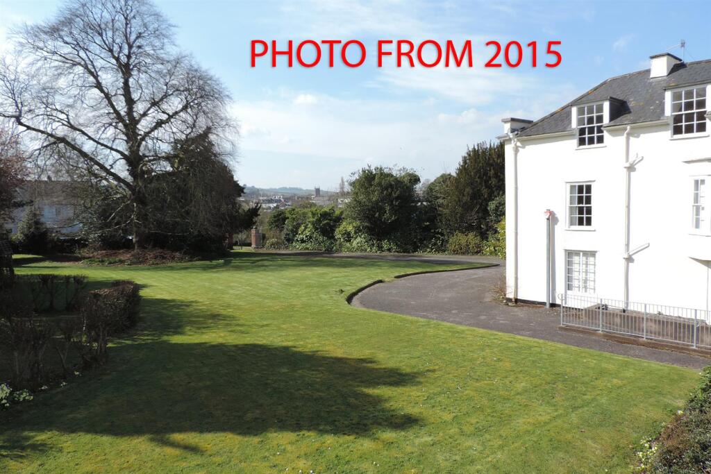 Alexandra Lodge, Old Road, Tiverton, Devon, EX16 4