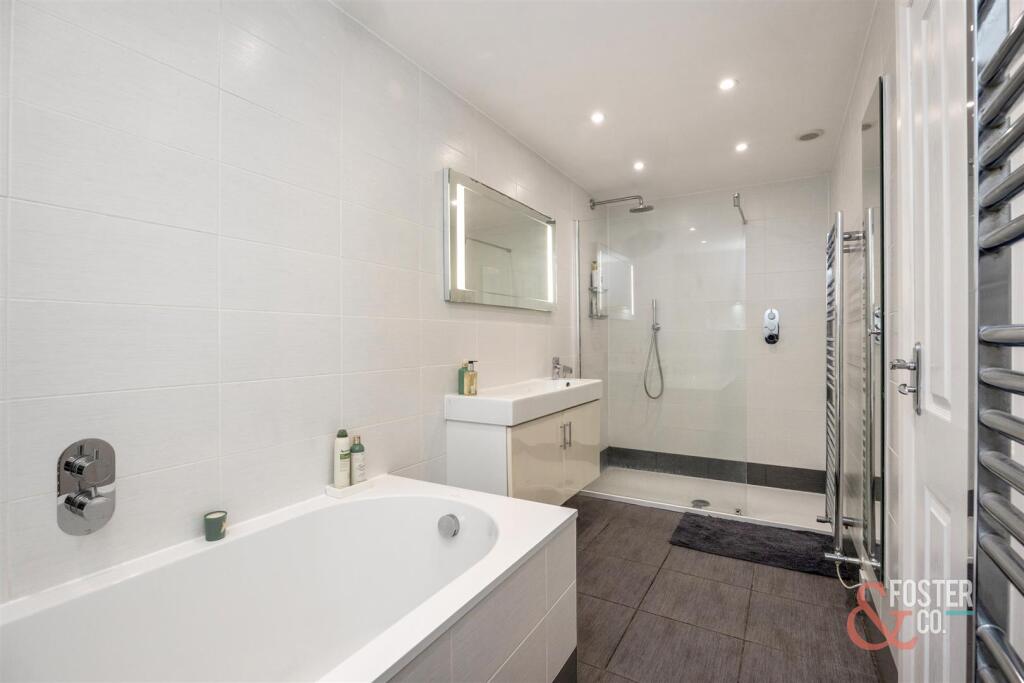 Wychwood Lane  River Mead Cottage-021.jpg