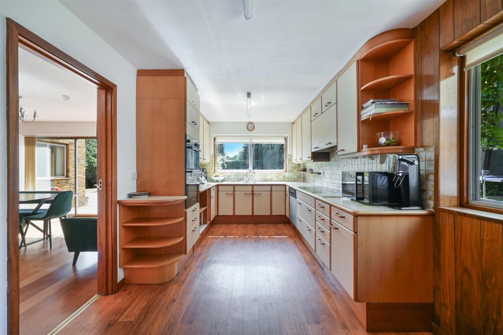 BEECH HOUSE- (8).jpg