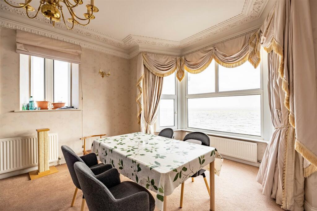 Lounge View