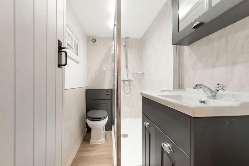 Modern Upstairs Shower Room