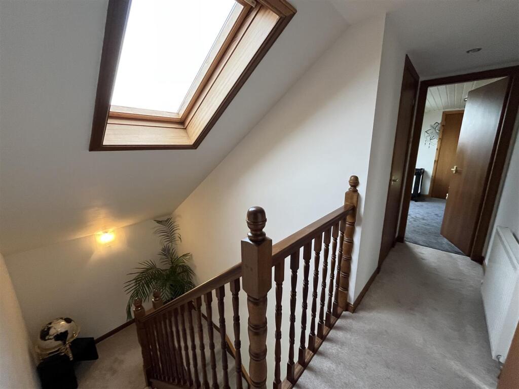 STAIRCASE AND LANDING