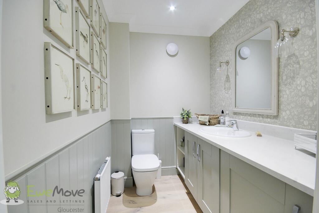 Downstairs Cloakroom - Utility