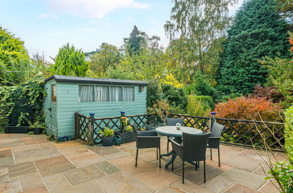 1363180-5-68e7baa...