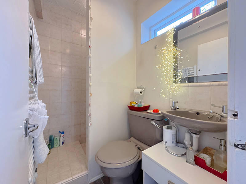 Ground Floor WC/Shower Room