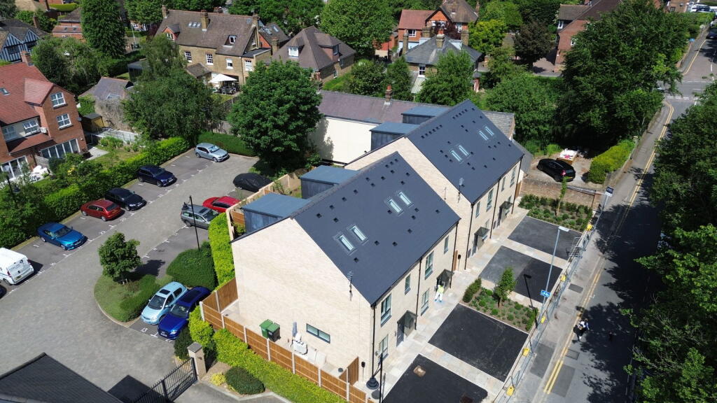 Victoria Close, Rickmansworth, Hertfordshire, WD3 1QY