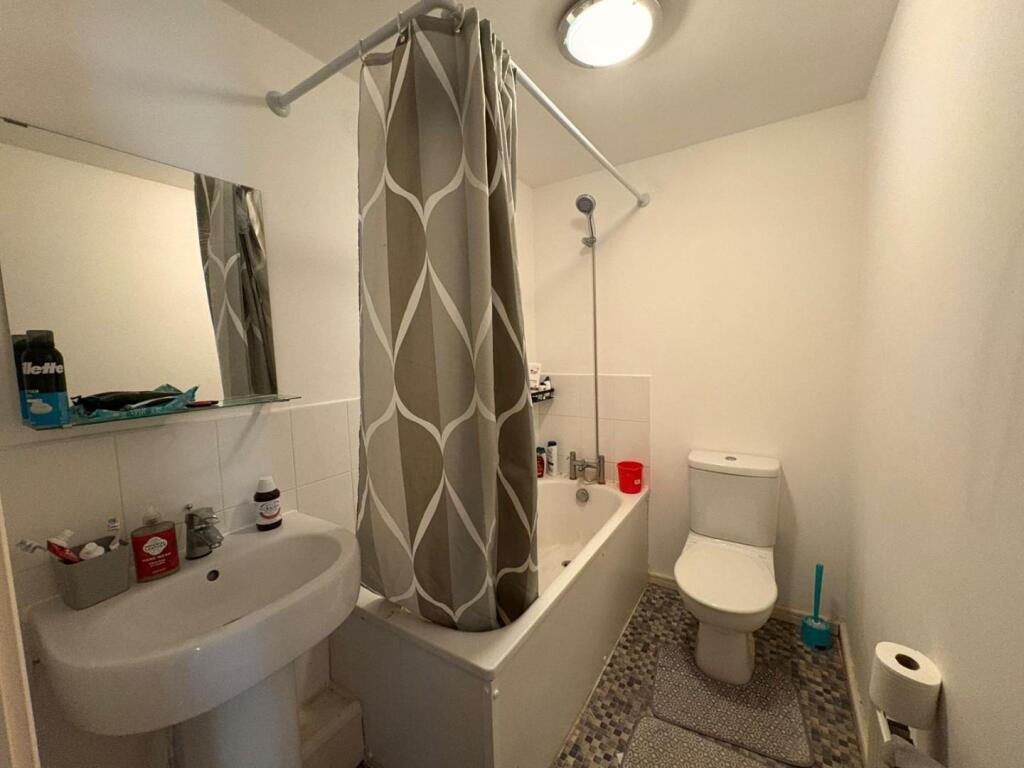 WhatsApp Image 2025-08-22 at 13.57.44.jpeg