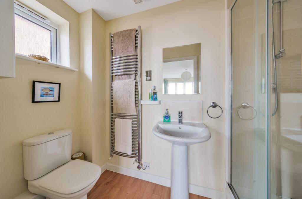 En Suite Shower Room