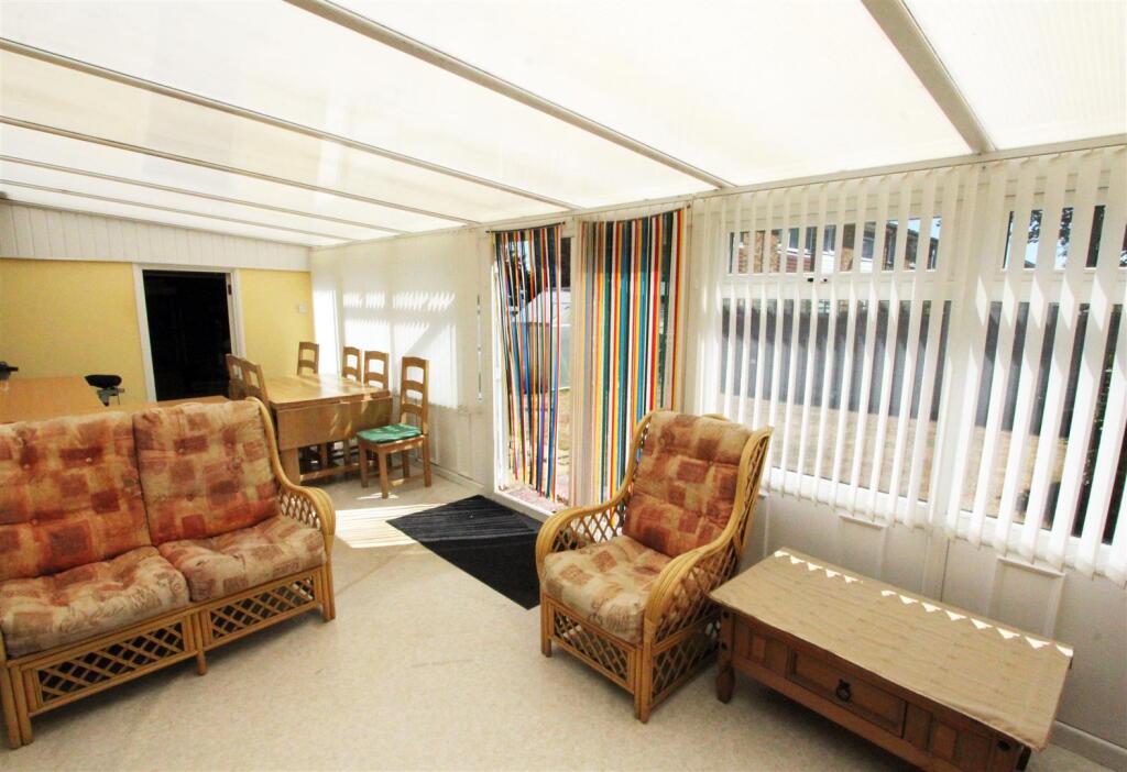 IMG_5875 conservatory.jpg