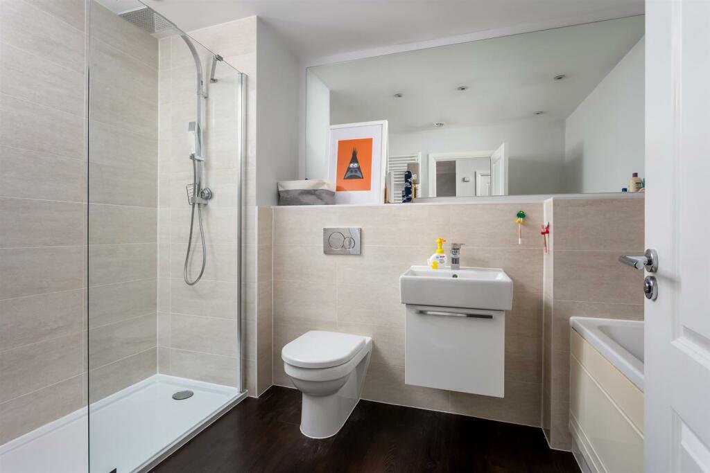 26 - 9 Gabell Road - GL53 9FA - Web.jpg