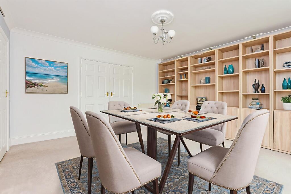 Dining Room (Contemporary Style)