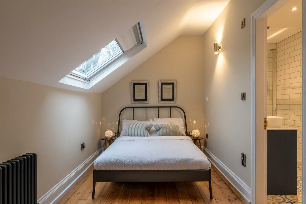 Bedroom 5